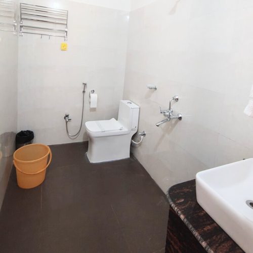 Executive pond view AC Cottage – Double